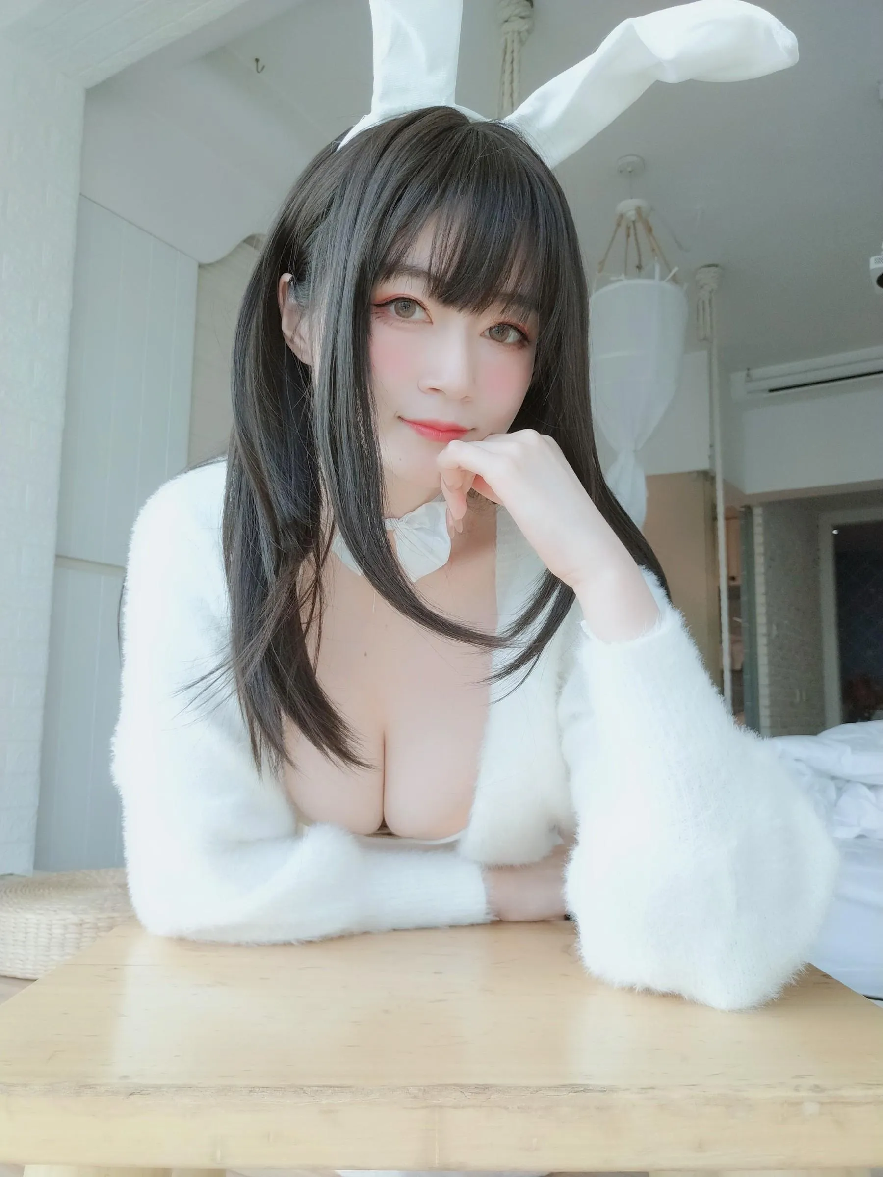 白银81 – 自撮 Vol.52 白丝兔子 [110P]插图2